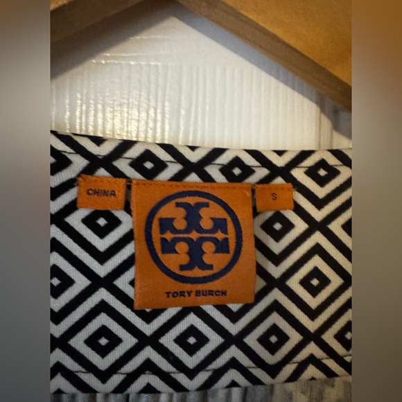 Tory Burch Transpassado Estampado Silk Wrap Dress - Size Small - Picture 2 of 6